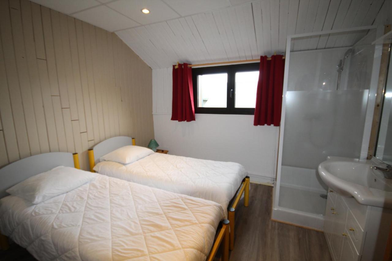 Hotel Le Tuc De L'Etang Boutx Exteriör bild