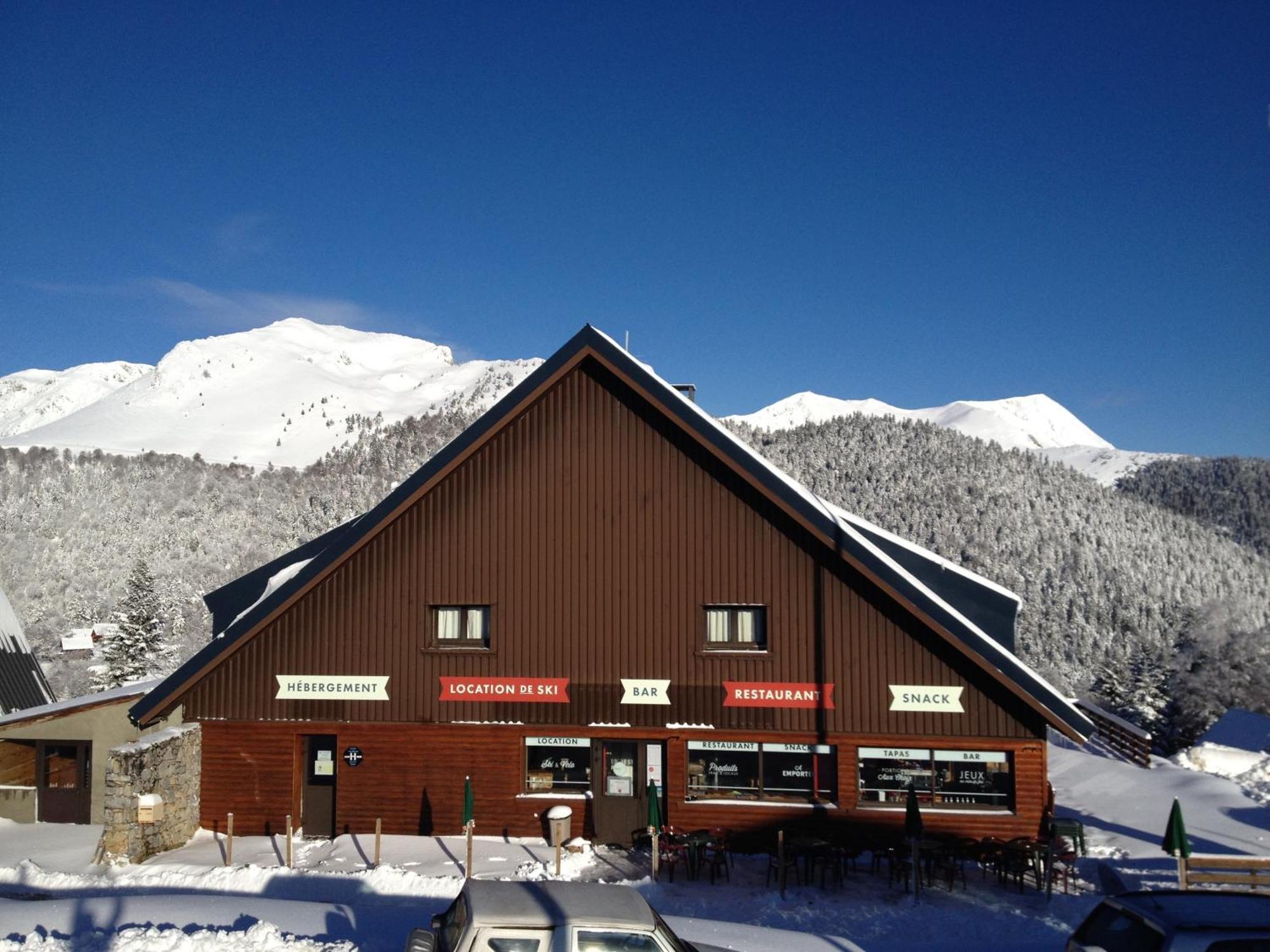 Hotel Le Tuc De L'Etang Boutx Exteriör bild